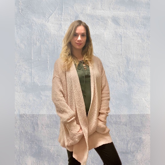 Abercrombie and fitch sweater - Picture 7 of 7